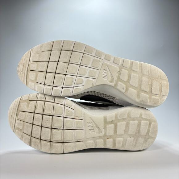 Nike Roshe Daybreak NM White Black Running Shoes 826666-100 Men's Size 9 - Picture 8 of 11